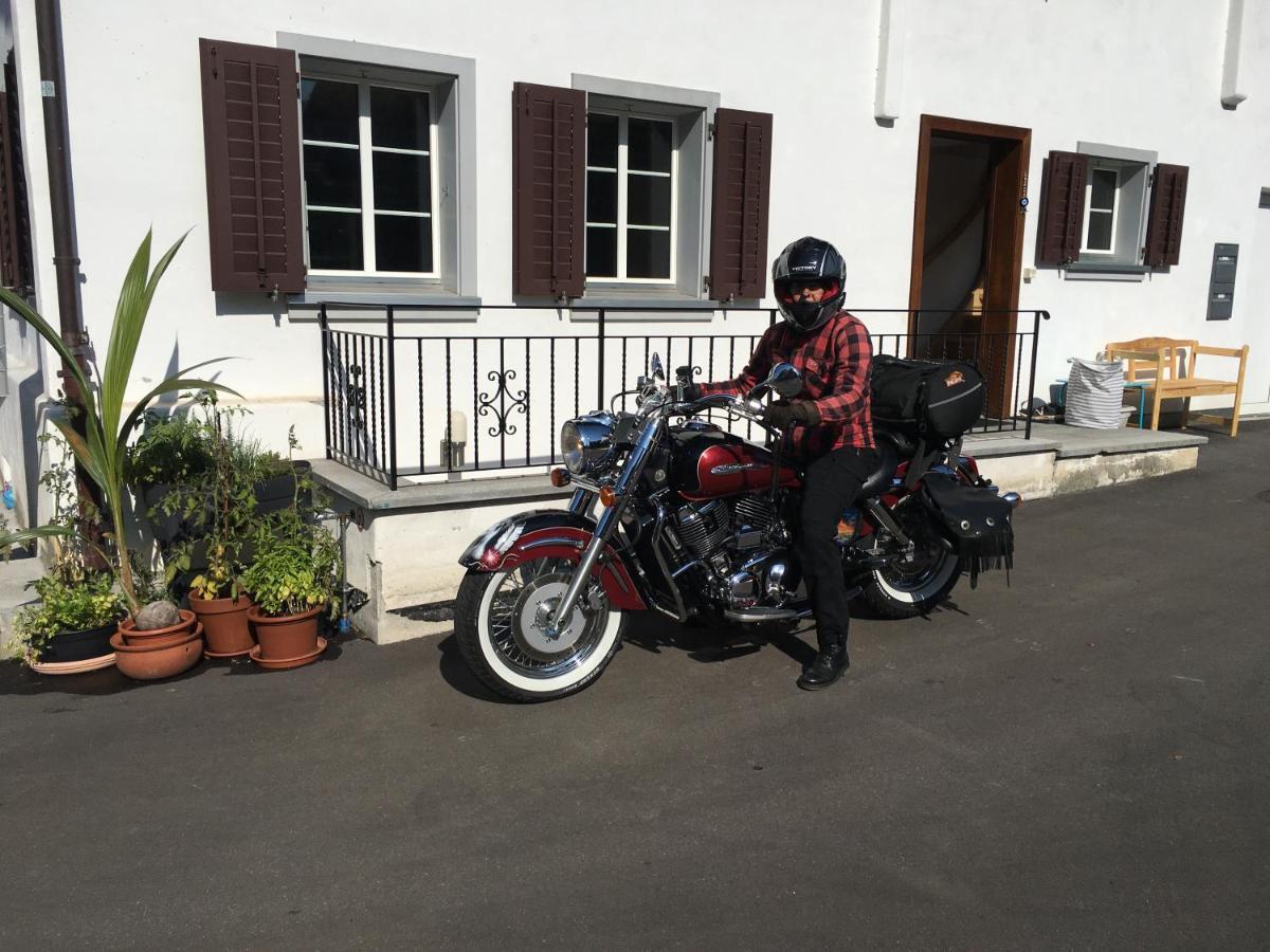 The Delicate Question Which Bed and Breakfast Schwyz Eksteriør billede